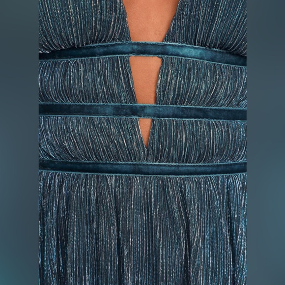 Lulus metallic teal green mini dress women’s size extra small, elegant, trending - Picture 8 of 11